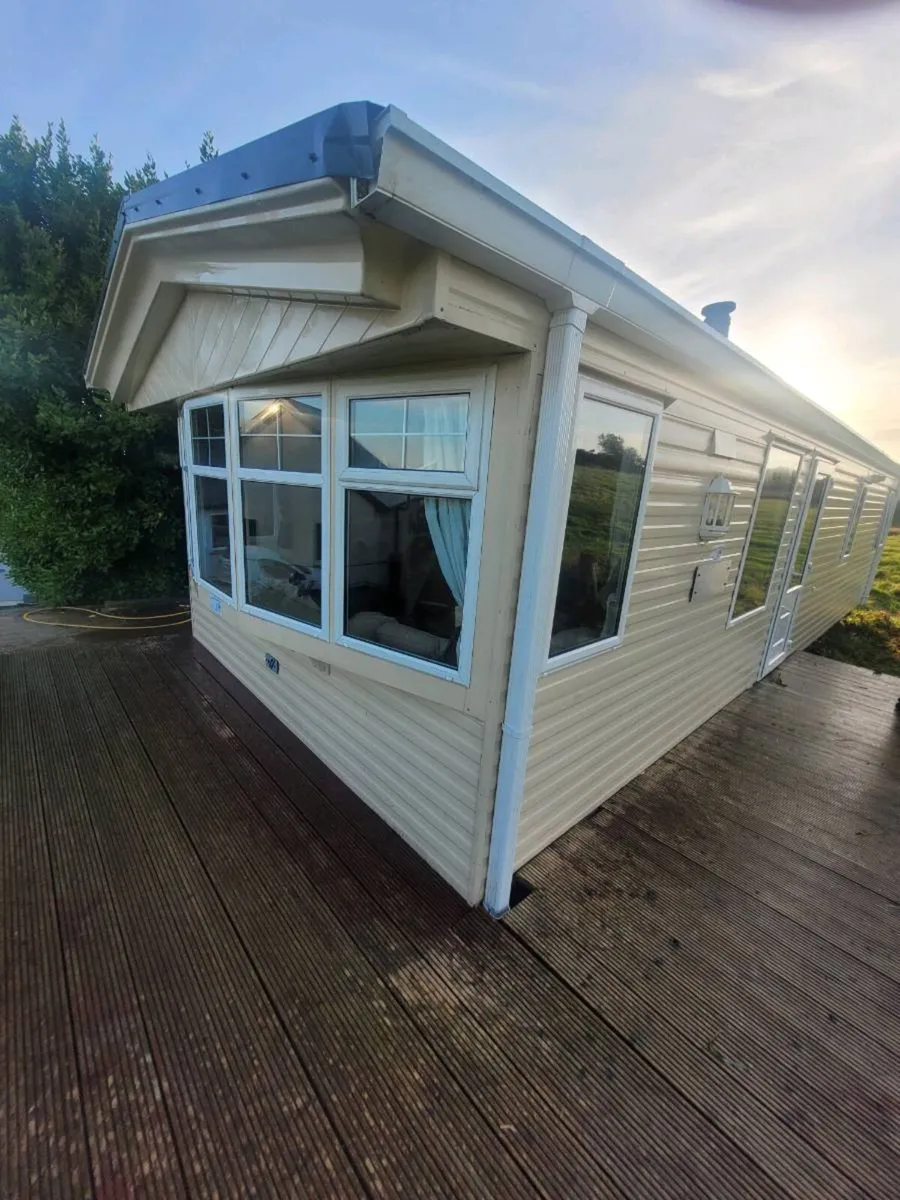 Mobile Home, Willerby Granada - Image 2