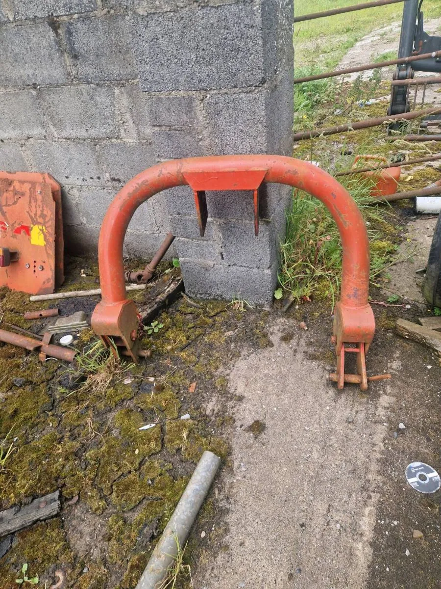 Kuhn 302 and 300 fc parts - Image 3