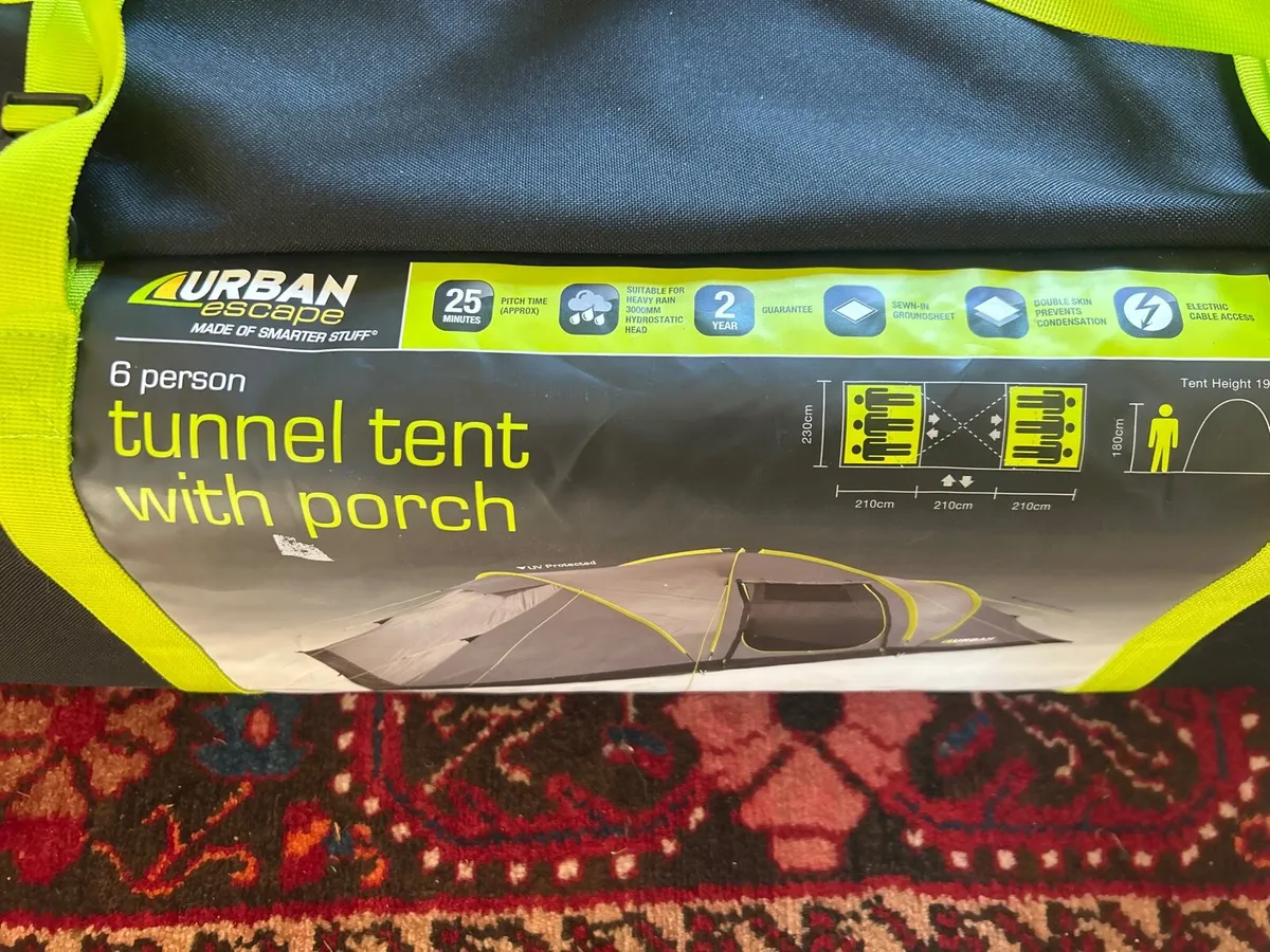 Urban escape 6 man tent, never used - Image 2