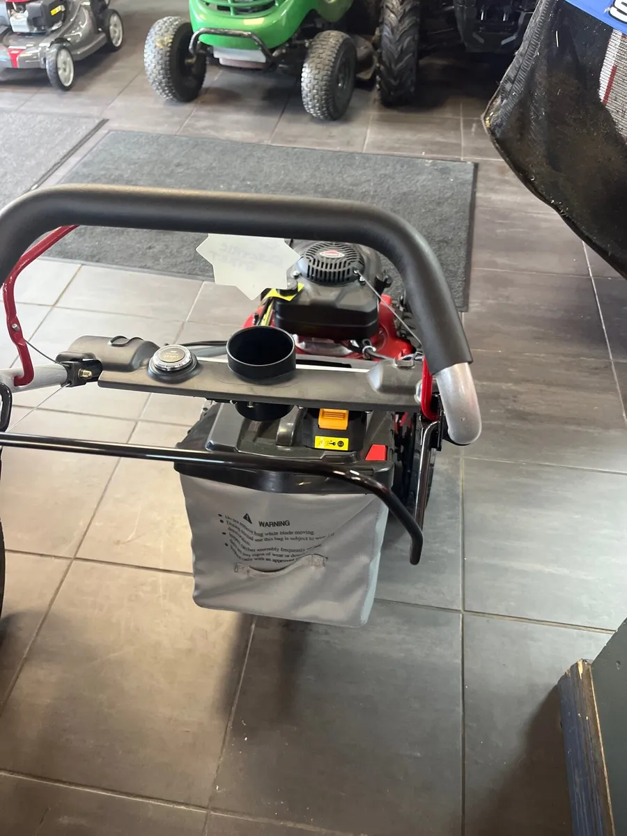 Lawnmowers - Image 4