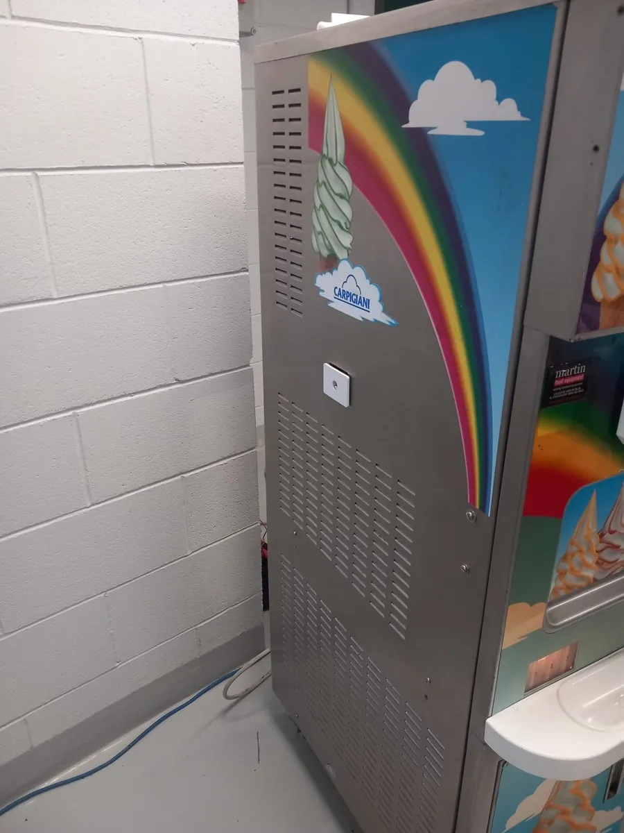 Choice of 2 Carpigiani Whipped Ice Cream Machines - Image 4