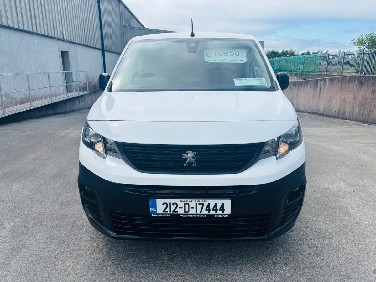 2021 Peugeot Partner 1.5 100bhp PRO €10,950+ VAT - Image 2