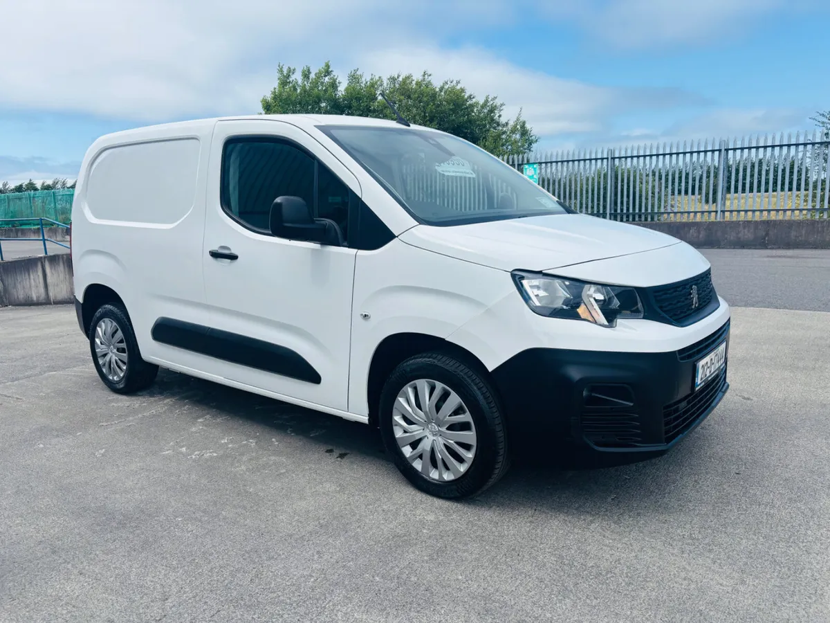 2021 Peugeot Partner 1.5 100bhp PRO €10,950+ VAT - Image 3