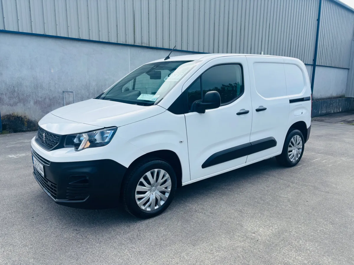 2021 Peugeot Partner 1.5 100bhp PRO €10,950+ VAT - Image 1