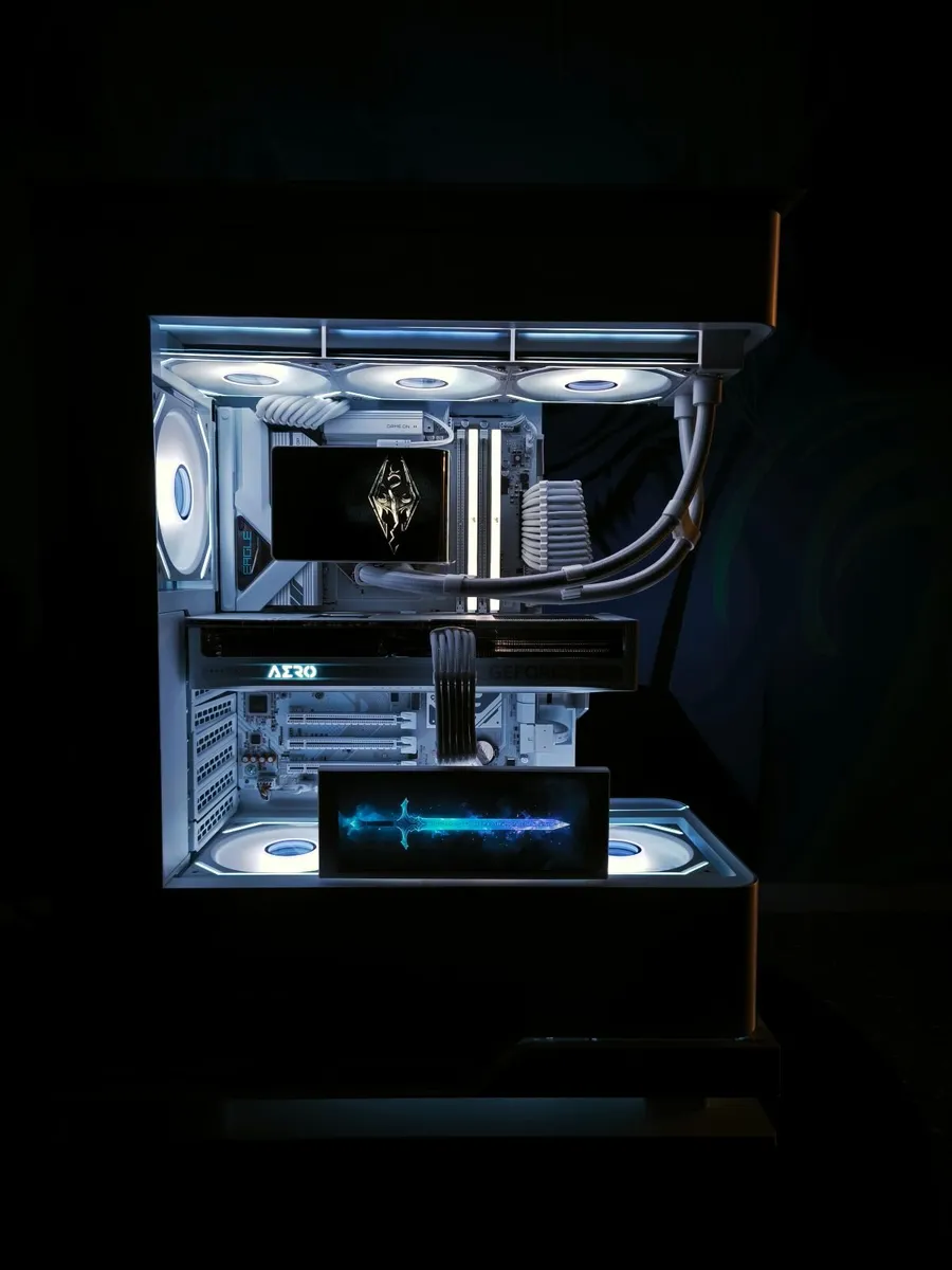 Gaming PC RTX 50080/Ryzen 7 9800x3d/32GB DDR5/2 Tb - Image 3