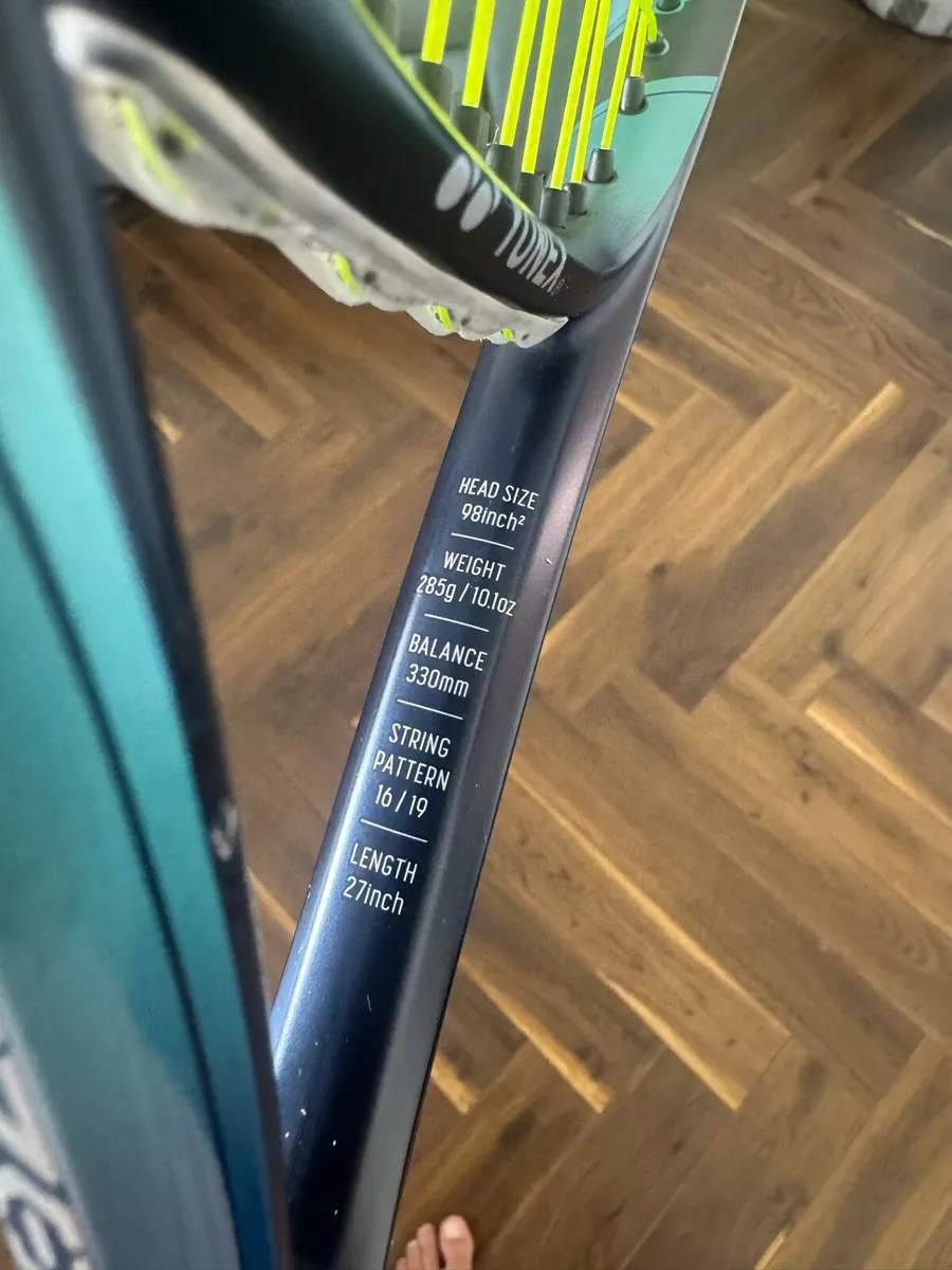Yonex Ezone tennis racquet - Image 3