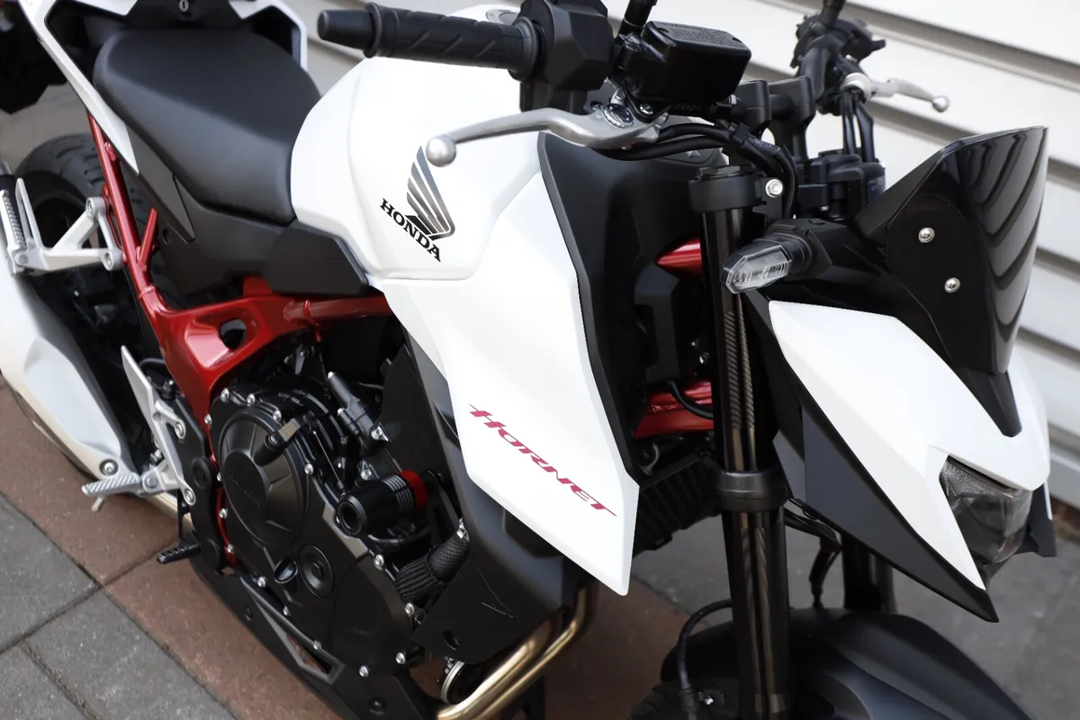 HONDA Hornet 750 *New Arrival* - Image 3
