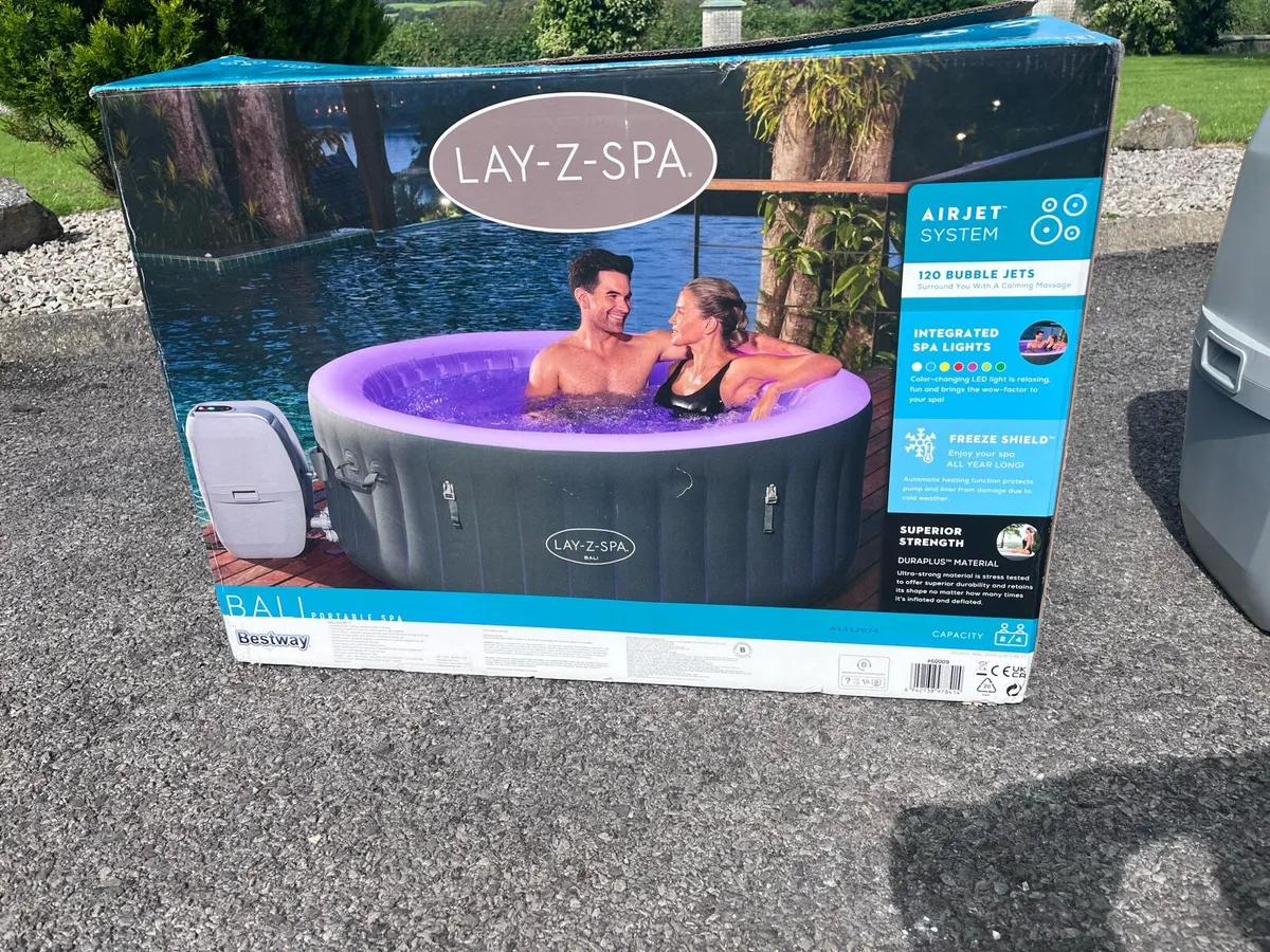Lay-Z Spa Bali 4 Person LED Hot Tub - Image 1
