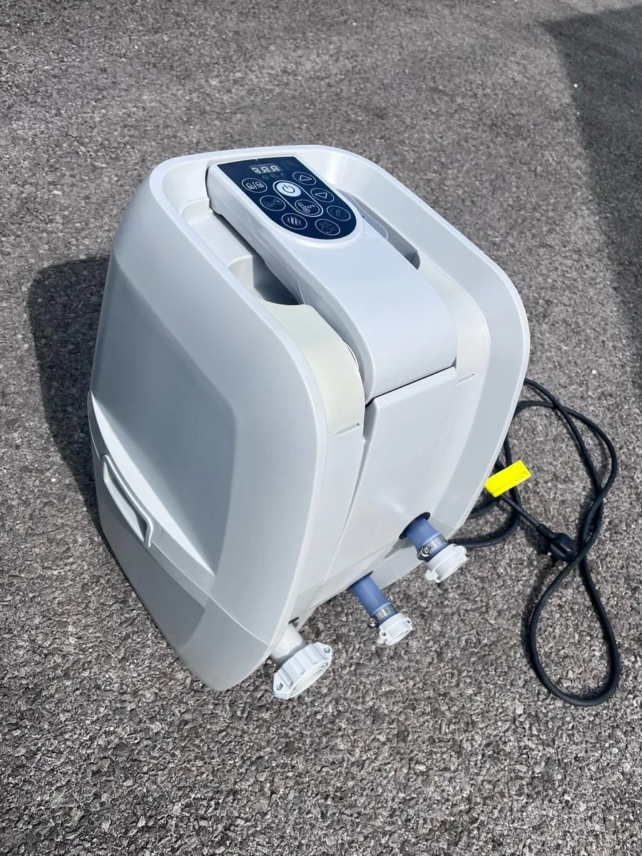 Lay-Z Spa Bali 4 Person LED Hot Tub - Image 2