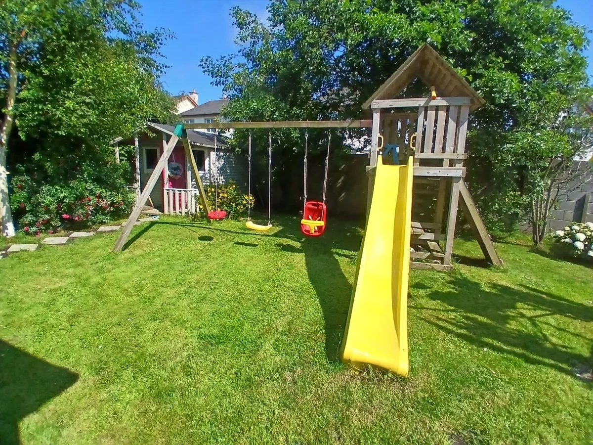 Garden Play gym for children - Image 1