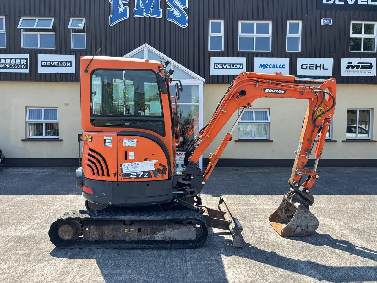 2016 Doosan Dx27z - Image 1