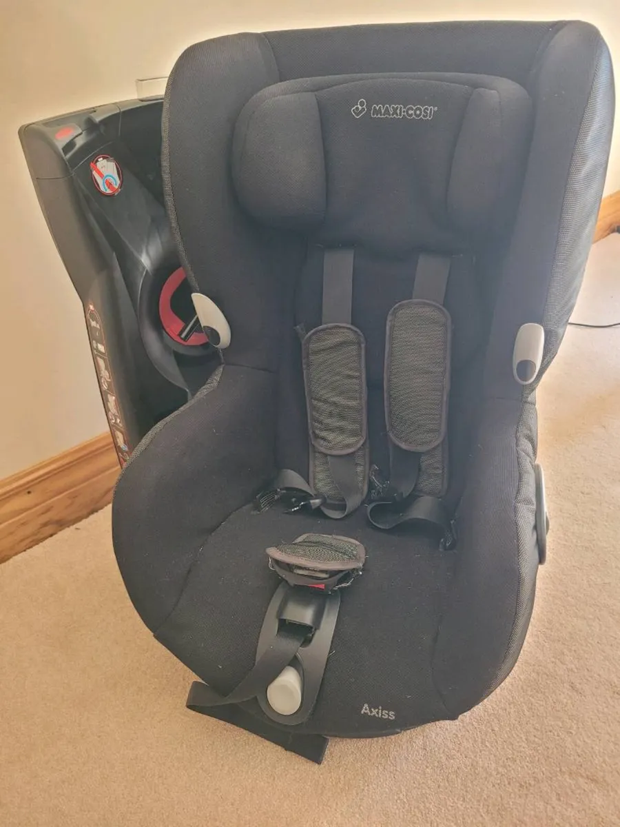 Maxi cosi Axiss Car seat - Image 2