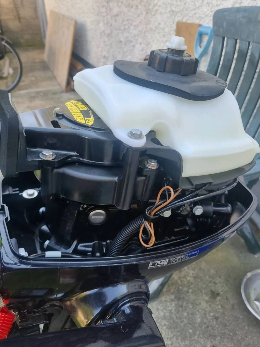 Boat Engine - Image 3