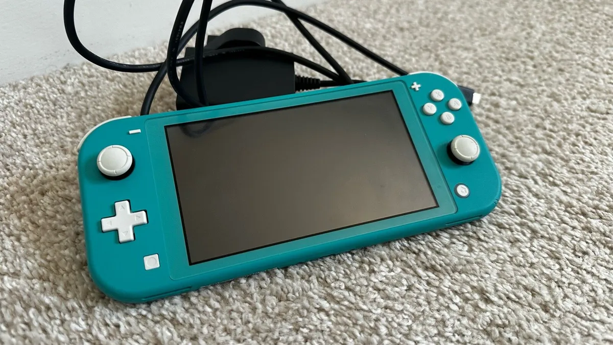 Nintendo Switch Lite - Turquoise - Image 1