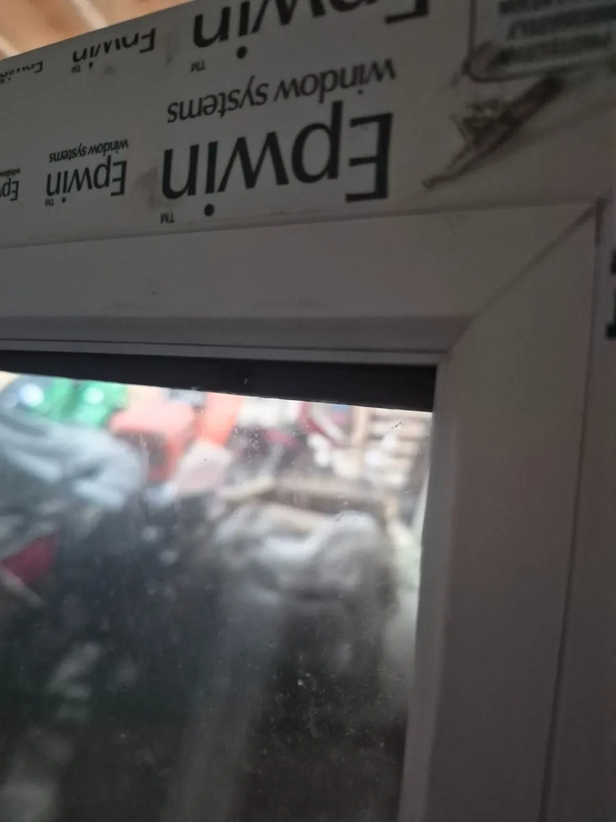 Brand new picture window - Image 4