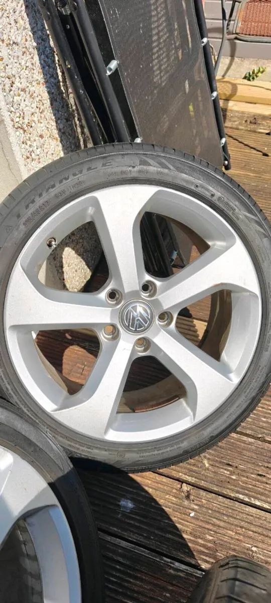 17" GTI Alloys - Image 4