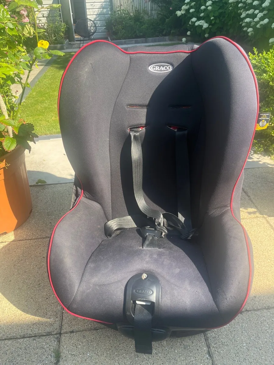 DESIGNER GRACO BABY CAR SEAT - Image 1
