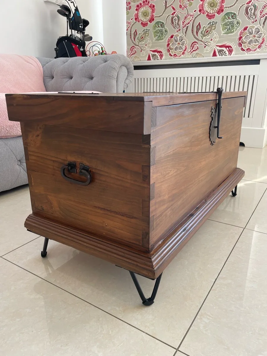 Rustic solid wood coffee table/storage chest - Image 3