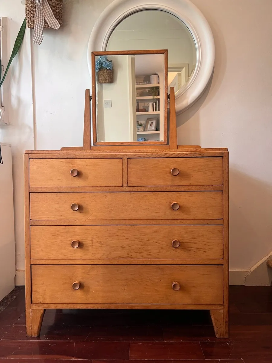 Solid oak Air Ministry chest of drawers - Image 2