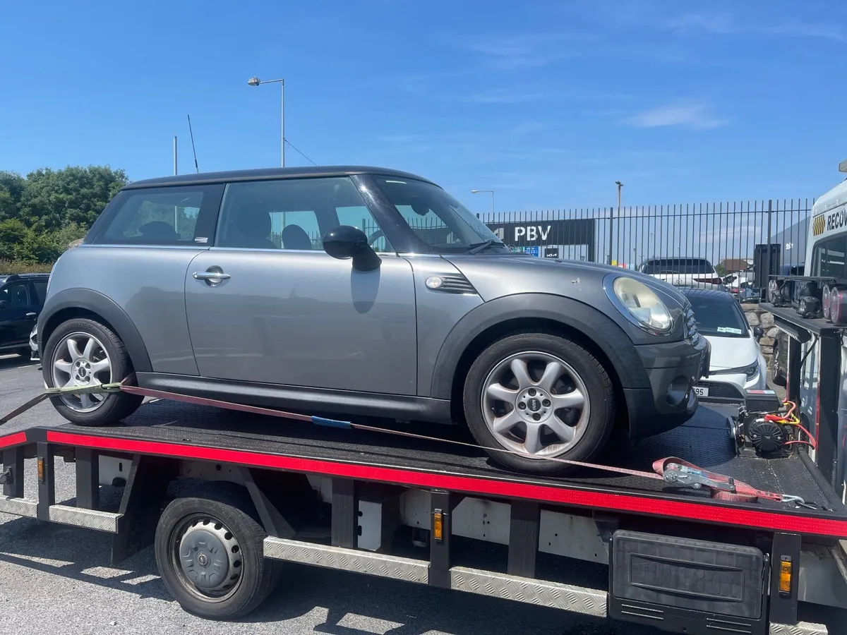 Mini Cooper nct 01/27 - Image 4