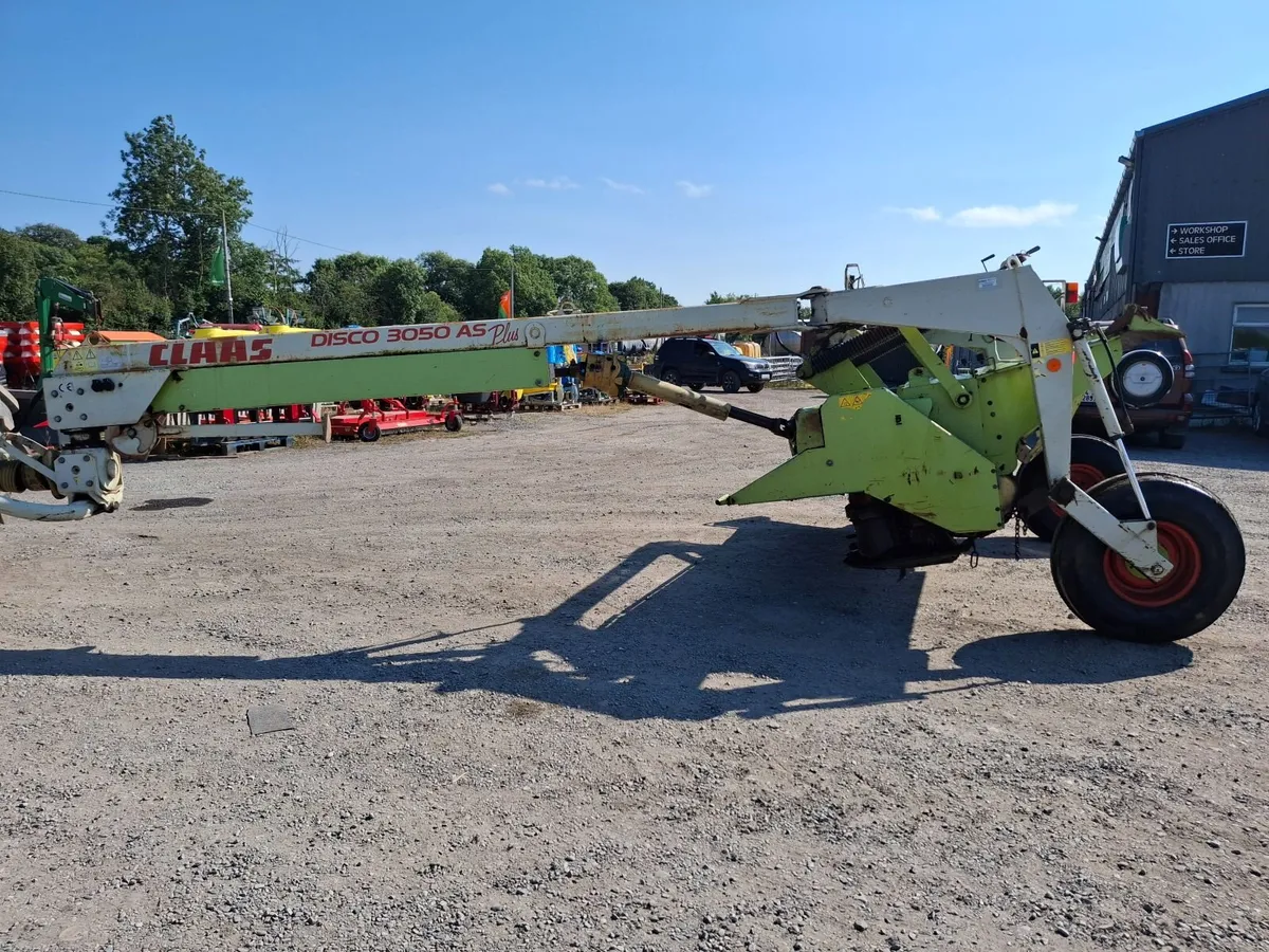 Claas Disco 3050 Trailed Mower - Image 1