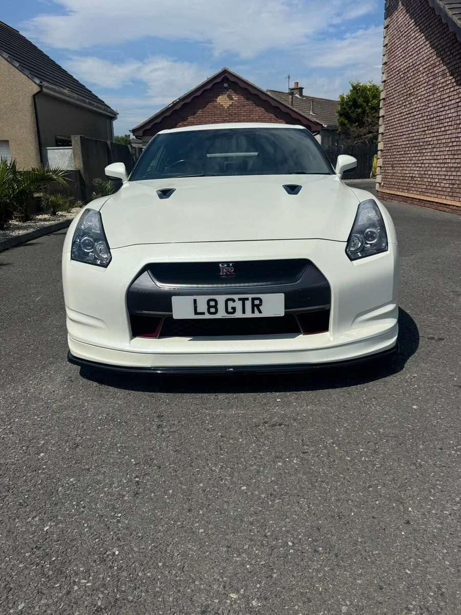 Nissan skyline r35 gtr - Image 2