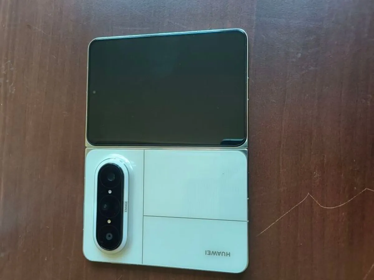 Huawei pura x max - Image 2