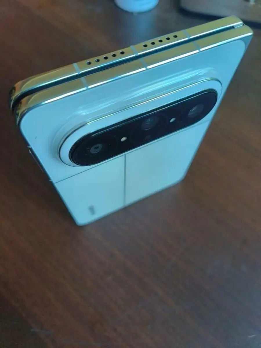 Huawei pura x max - Image 4