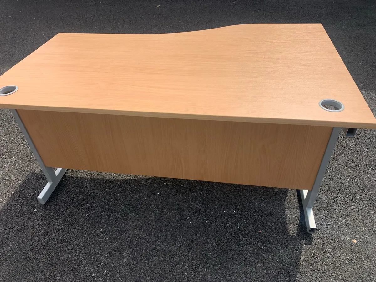 Office table - Image 2