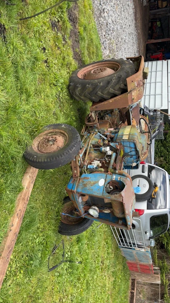 Ford 3600 - Image 1