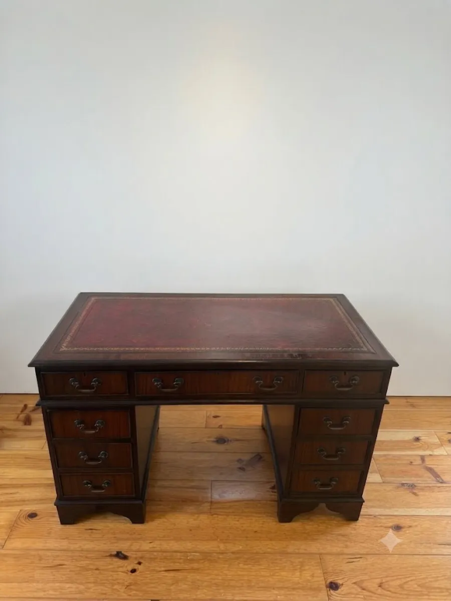 Vintage Partners Writing desk Leather top - Image 2