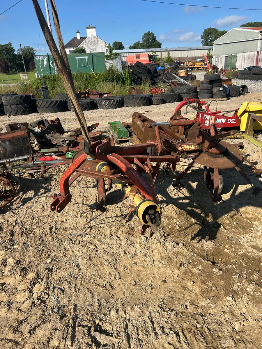 Lely Lotus 300 - Image 1