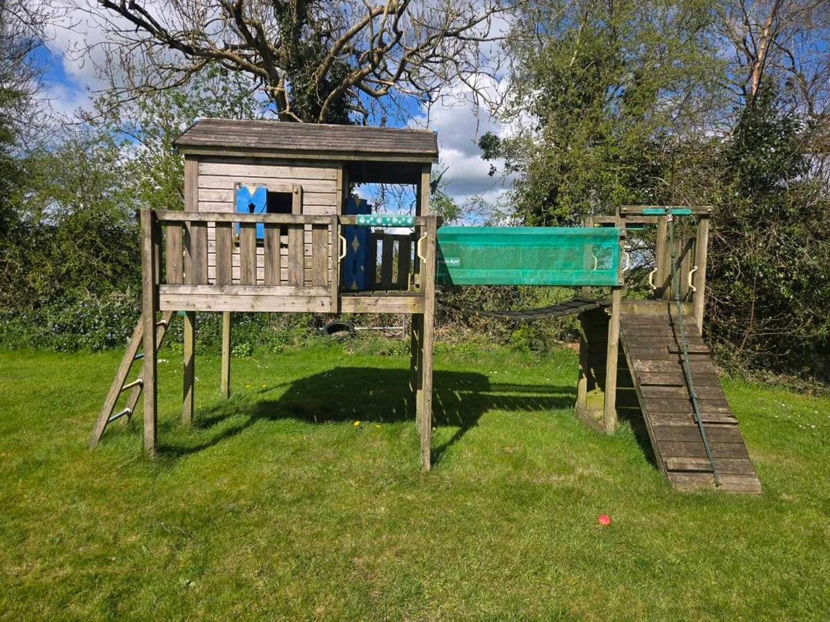 Jungle Gym Playhouse - Image 1