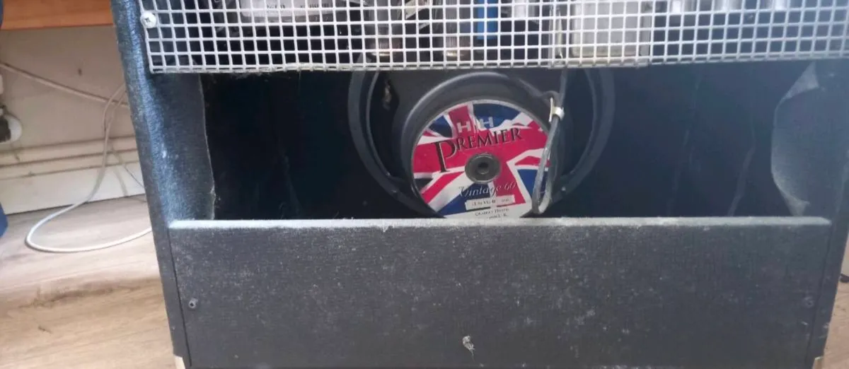 Older UK made Laney LC50 all tube 50W Combo - Image 4
