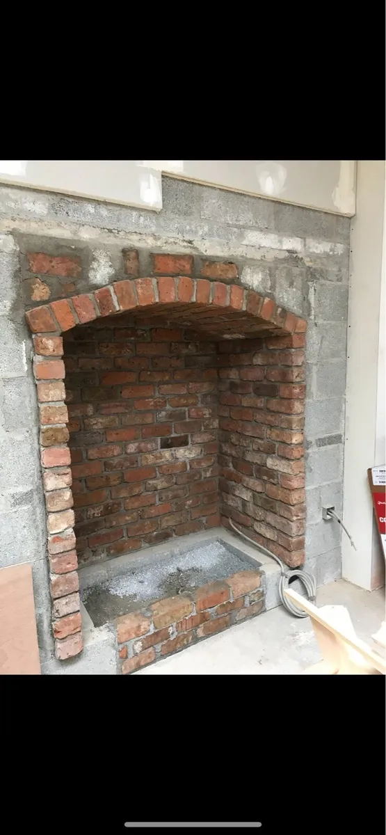 Reclaimed bricks - Image 1