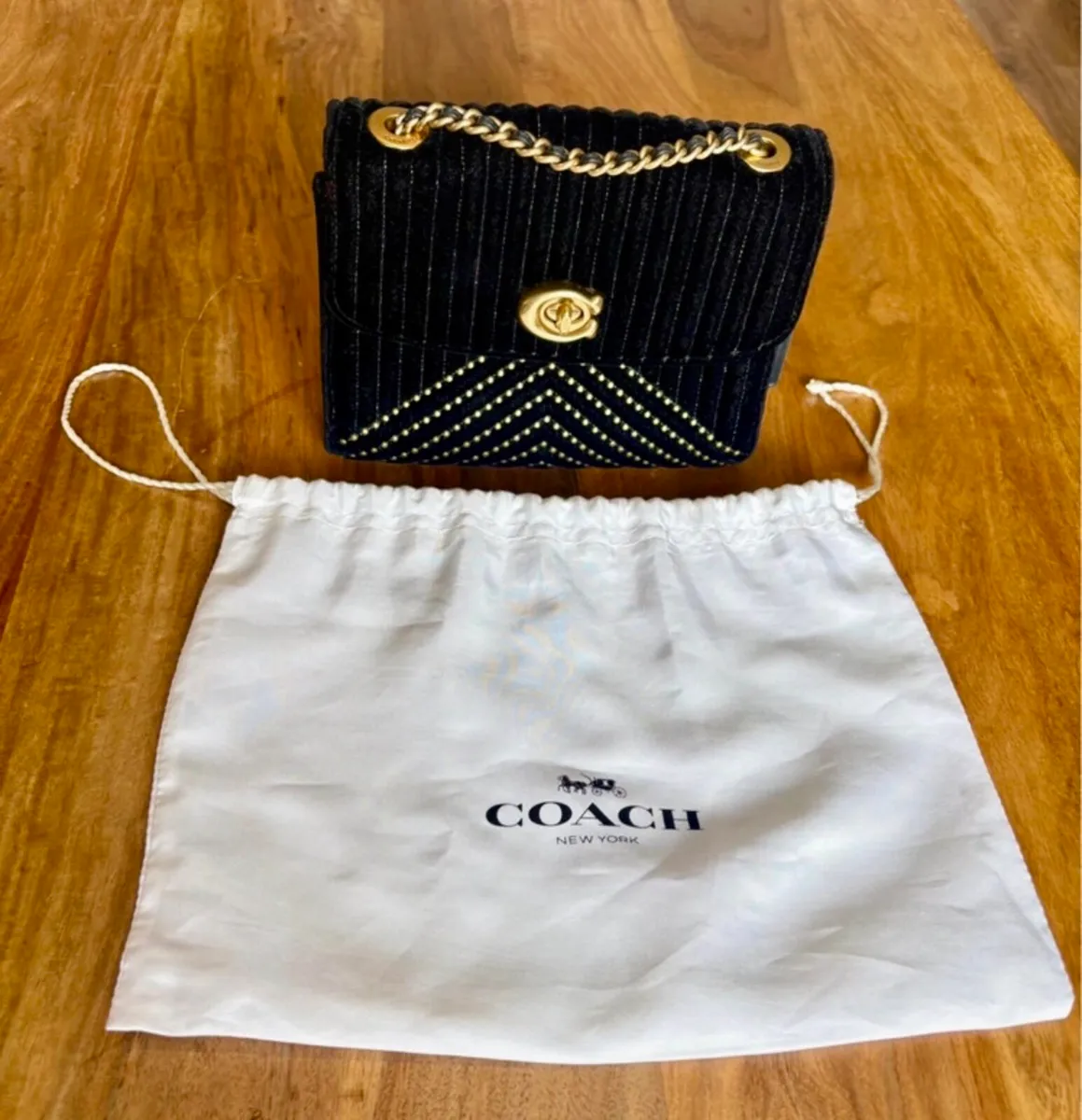Coach Velvet Quilted Parker 18 Bag Rare - Image 4