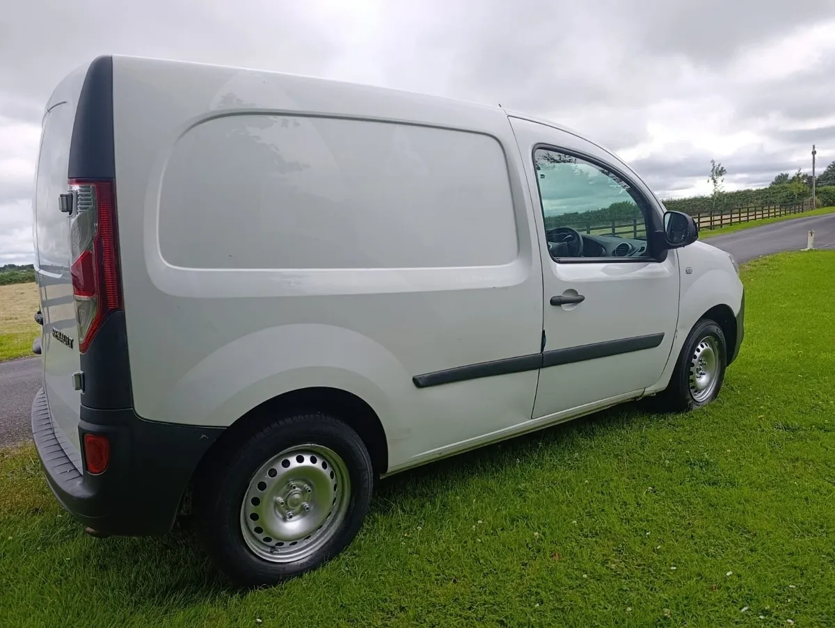 Renault Kangoo 2021 - Image 4