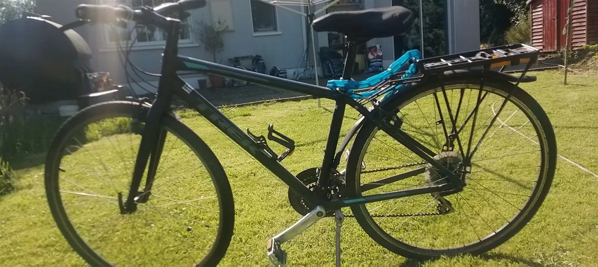 Trek fx2 bike - Image 2