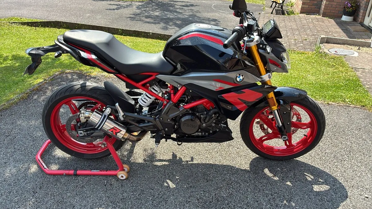 Bmw g310r - Image 1