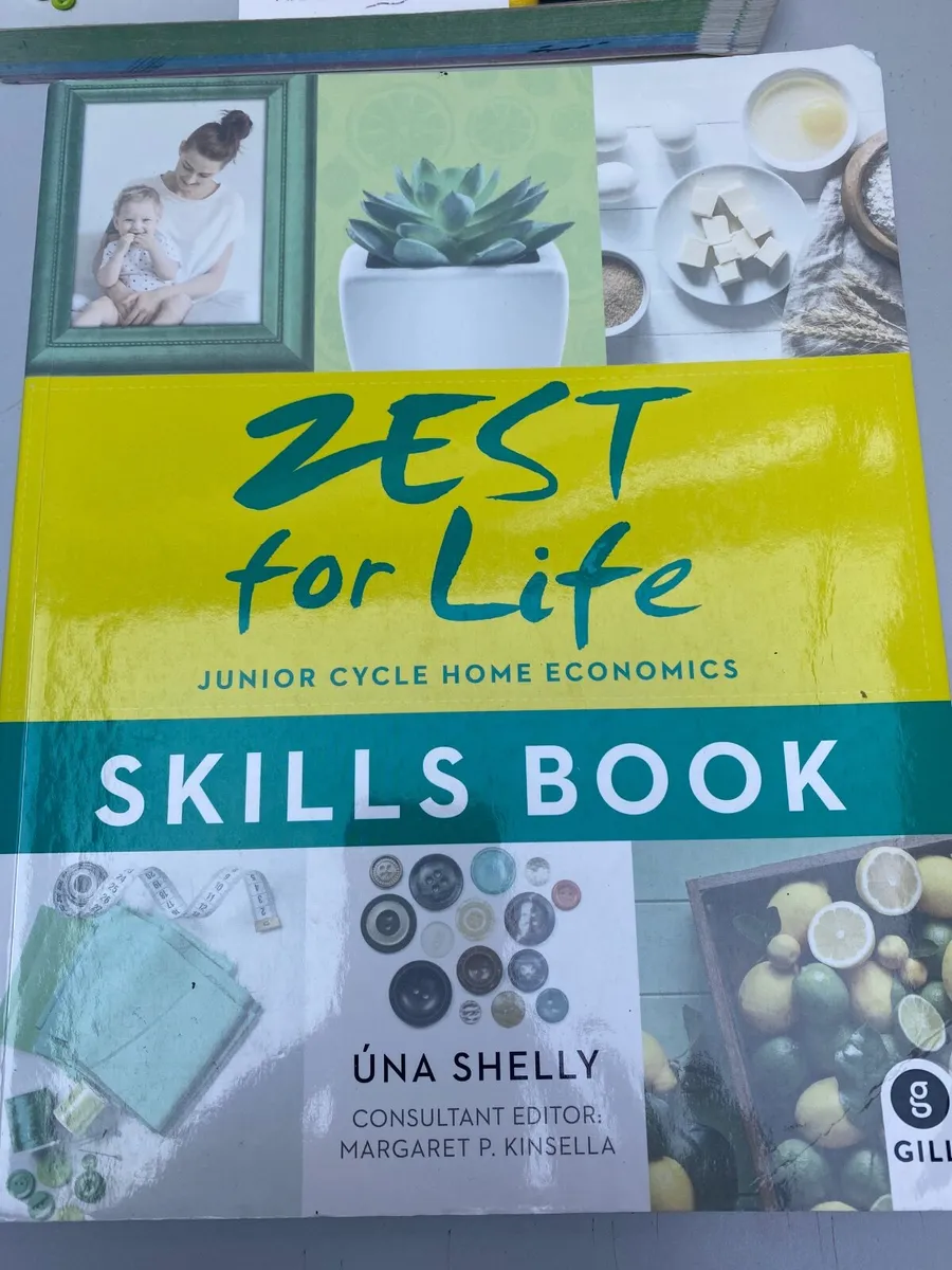School books - Image 1