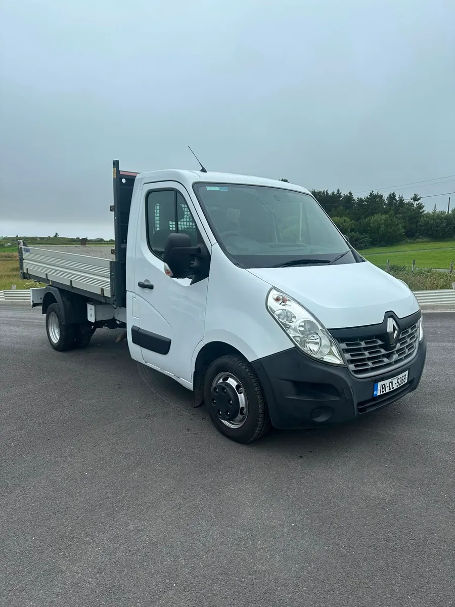 2018 renault master tipper - Image 1