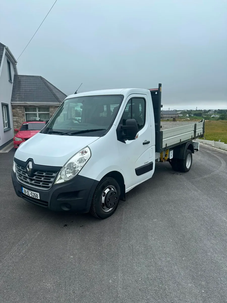 2018 renault master tipper - Image 2