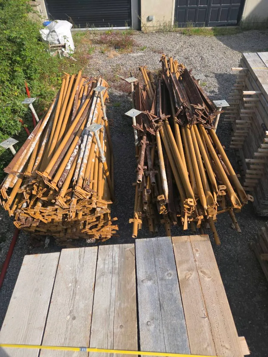 Scaffolding - Image 1