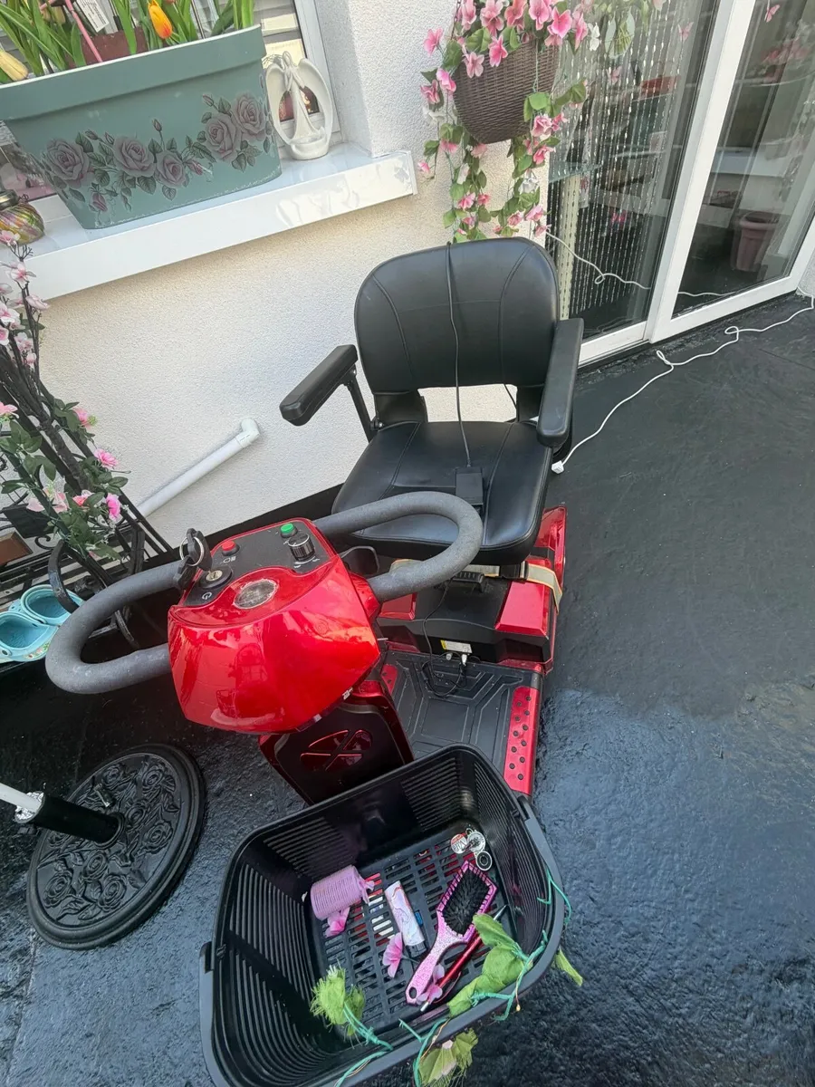 Mobility scooter - Image 2