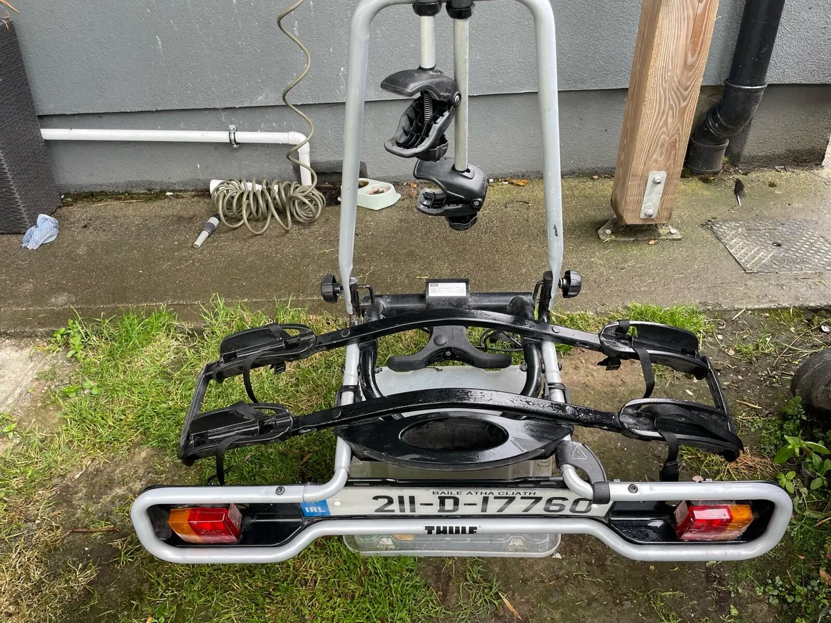 Thule 2 Bike Towbar Carrier - Image 1
