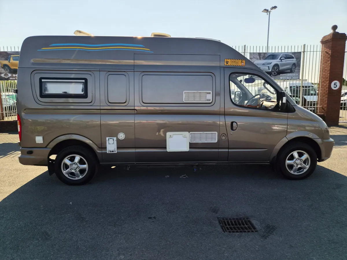 LDV V80 6mts Warranty x3 Berth Campervan - Image 3
