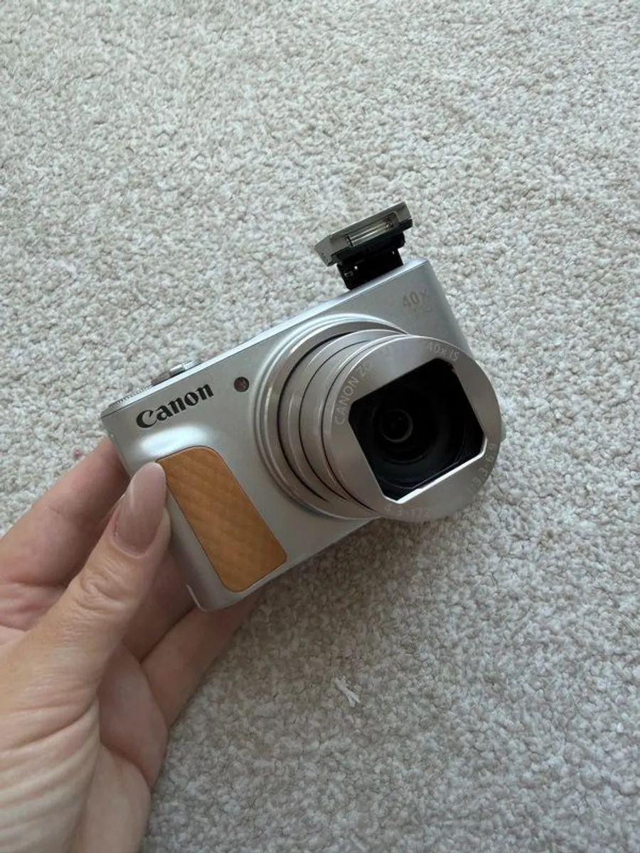 Compact Camera Canon PowerShot SX740 HS lite edition - Image 1
