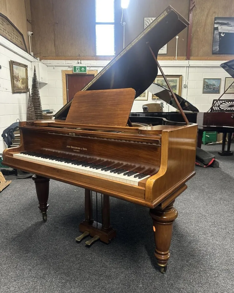 John Broadwood & Sons Baby Grand Piano 5ft Walnut - Image 1