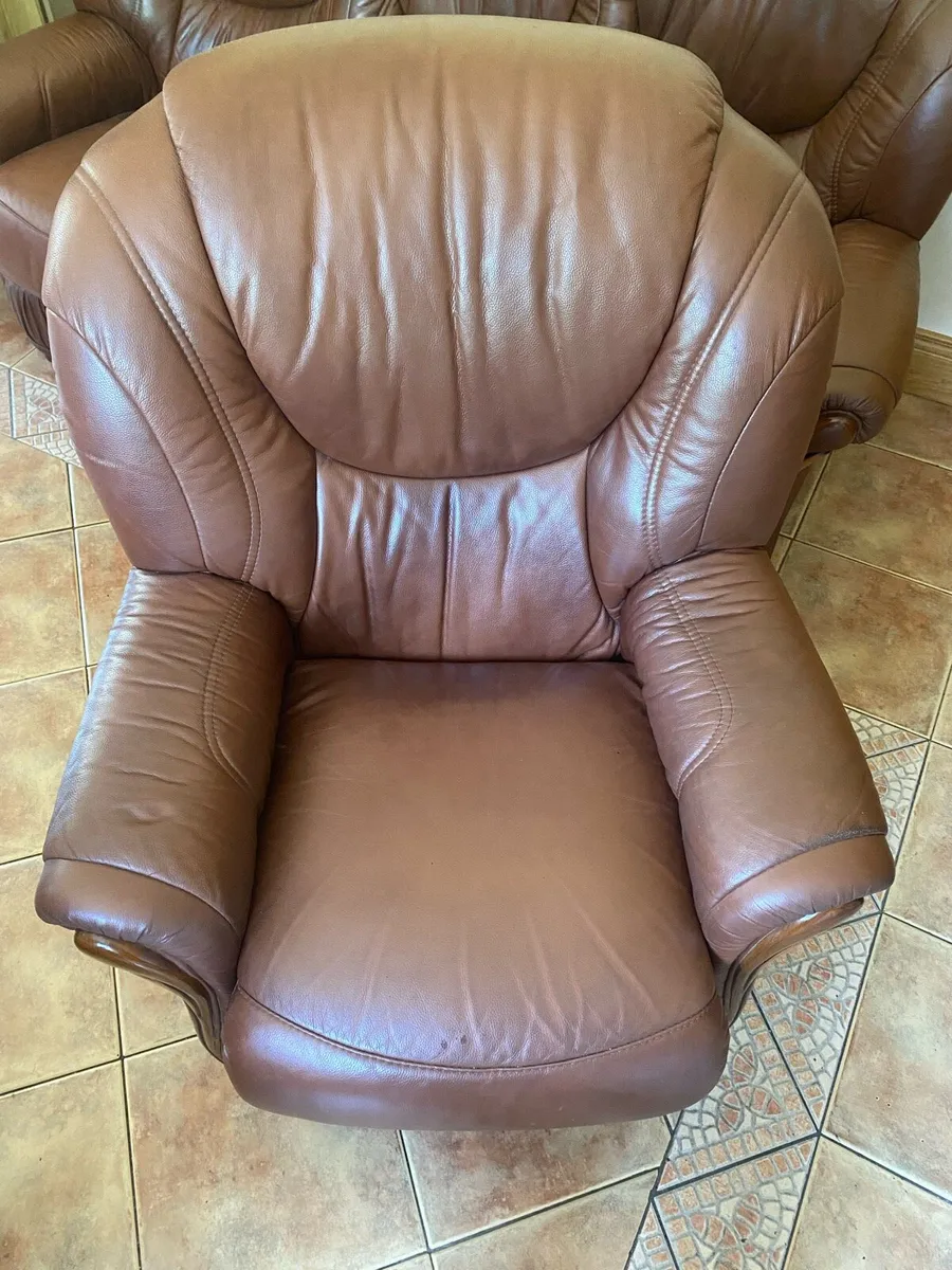 3 seater sofa and 1 seater sofa - Image 3
