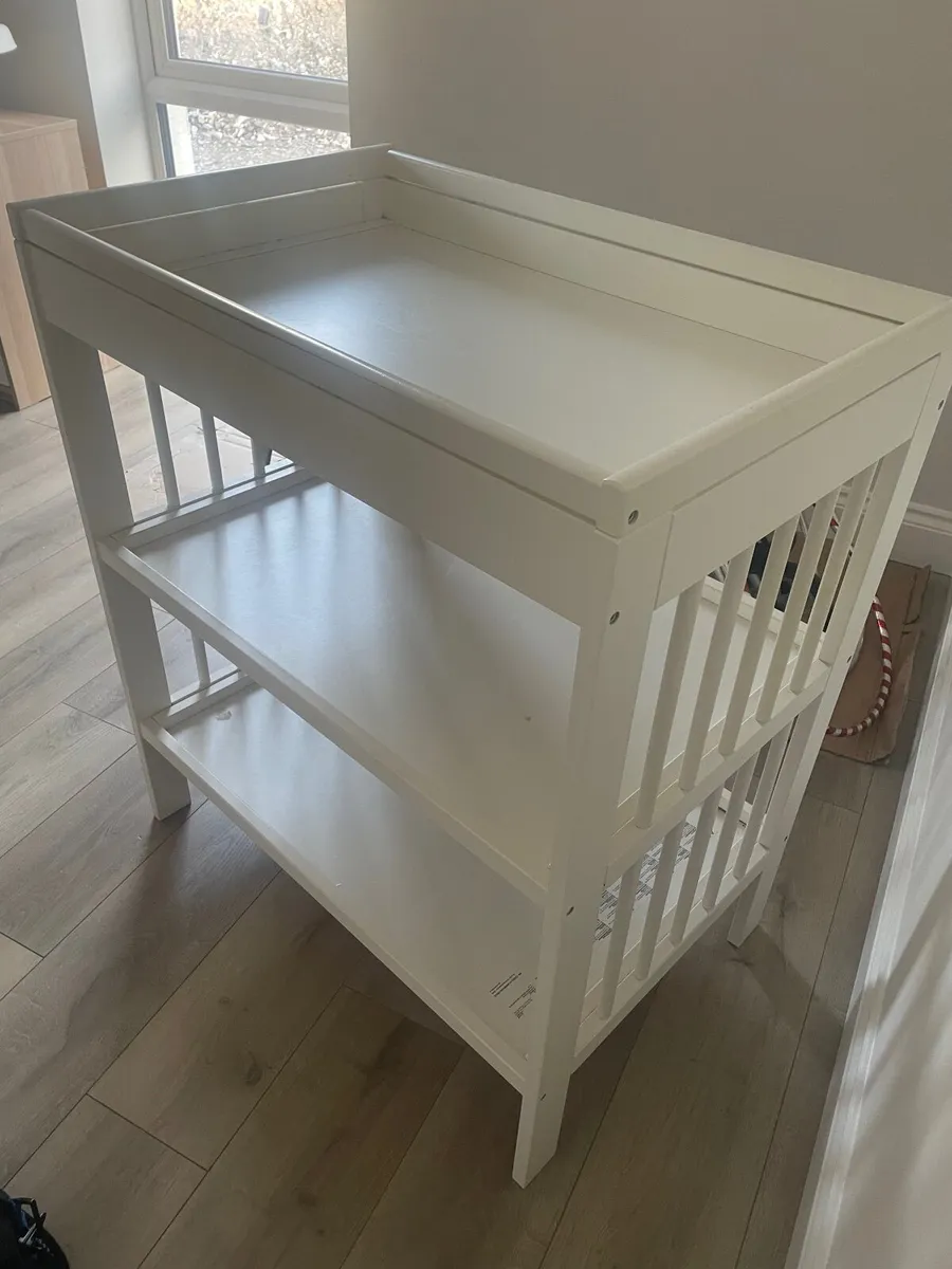 IKEA changing table - Image 2